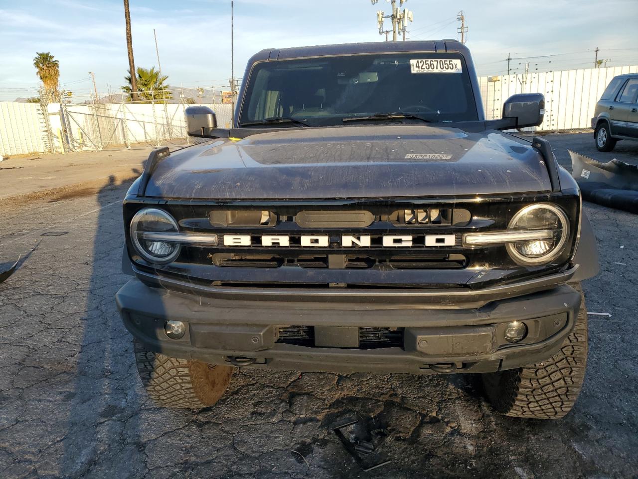 2023 Ford Bronco - Image 5