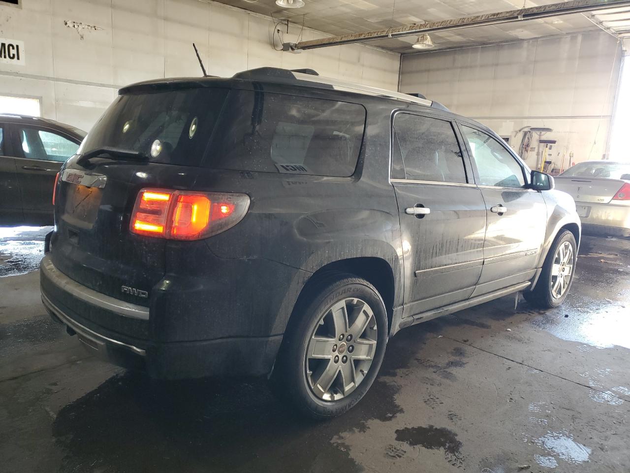 2016 GMC Acadia - Image 3