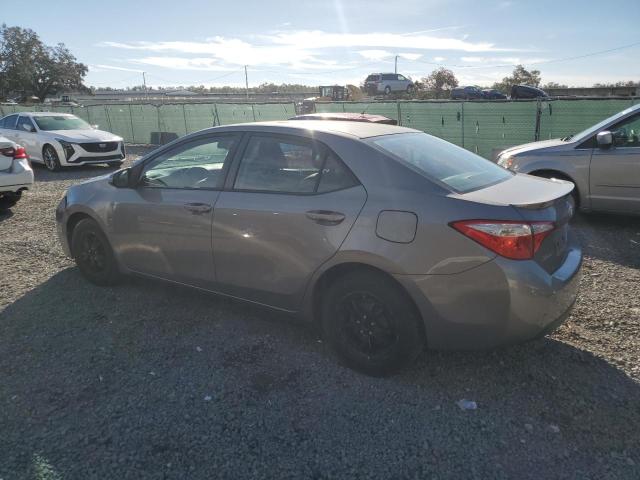 Sedans TOYOTA COROLLA 2016 Srebrny