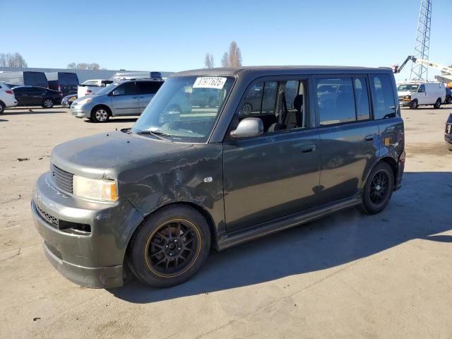 2005 Toyota Scion Xb