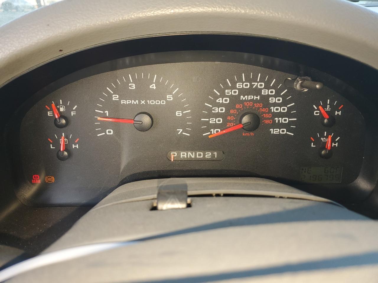 2005 Ford F-150 - Image 9