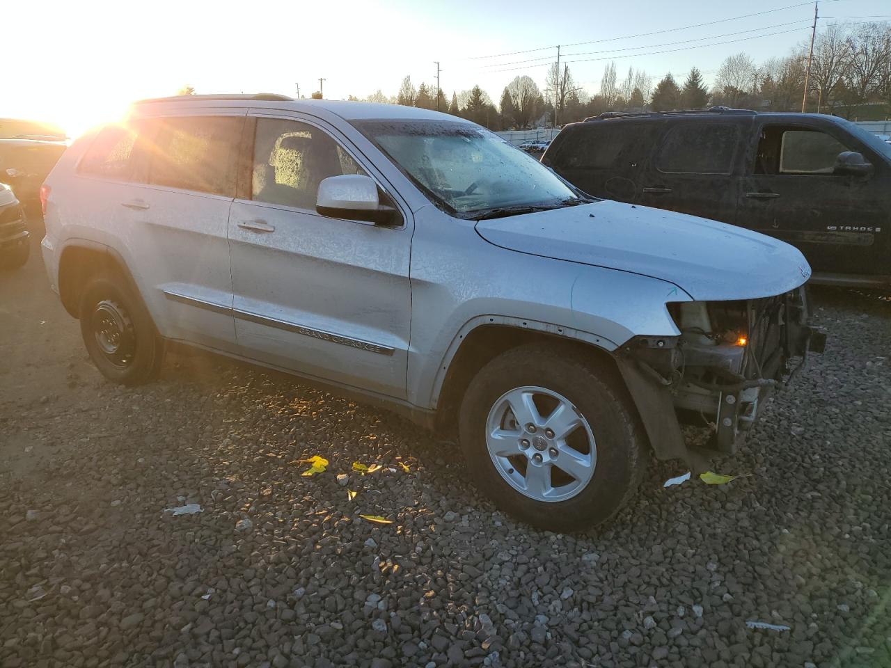 2011 Jeep Grand Cherokee - Image 4