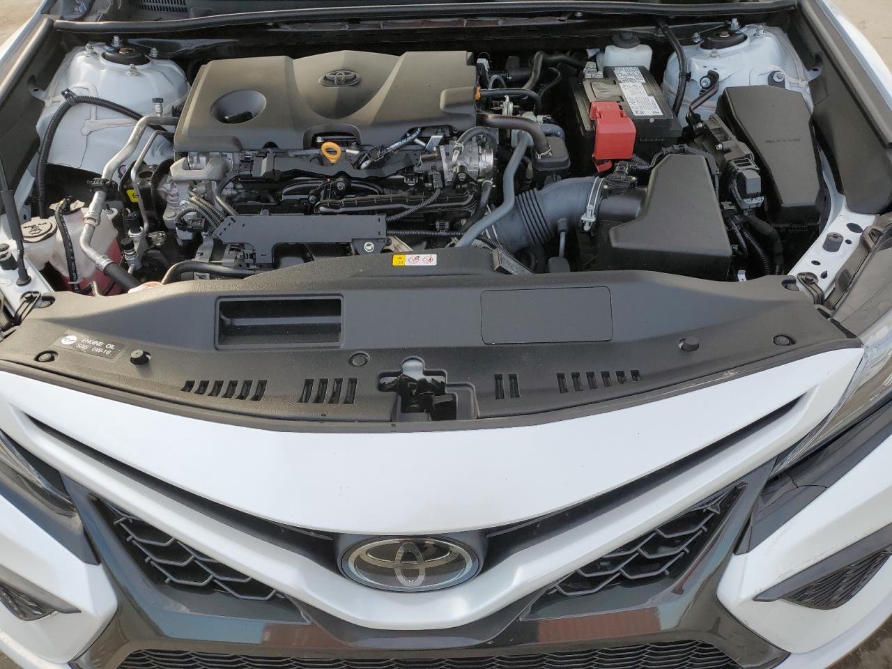 2022 Toyota Camry - Image 11