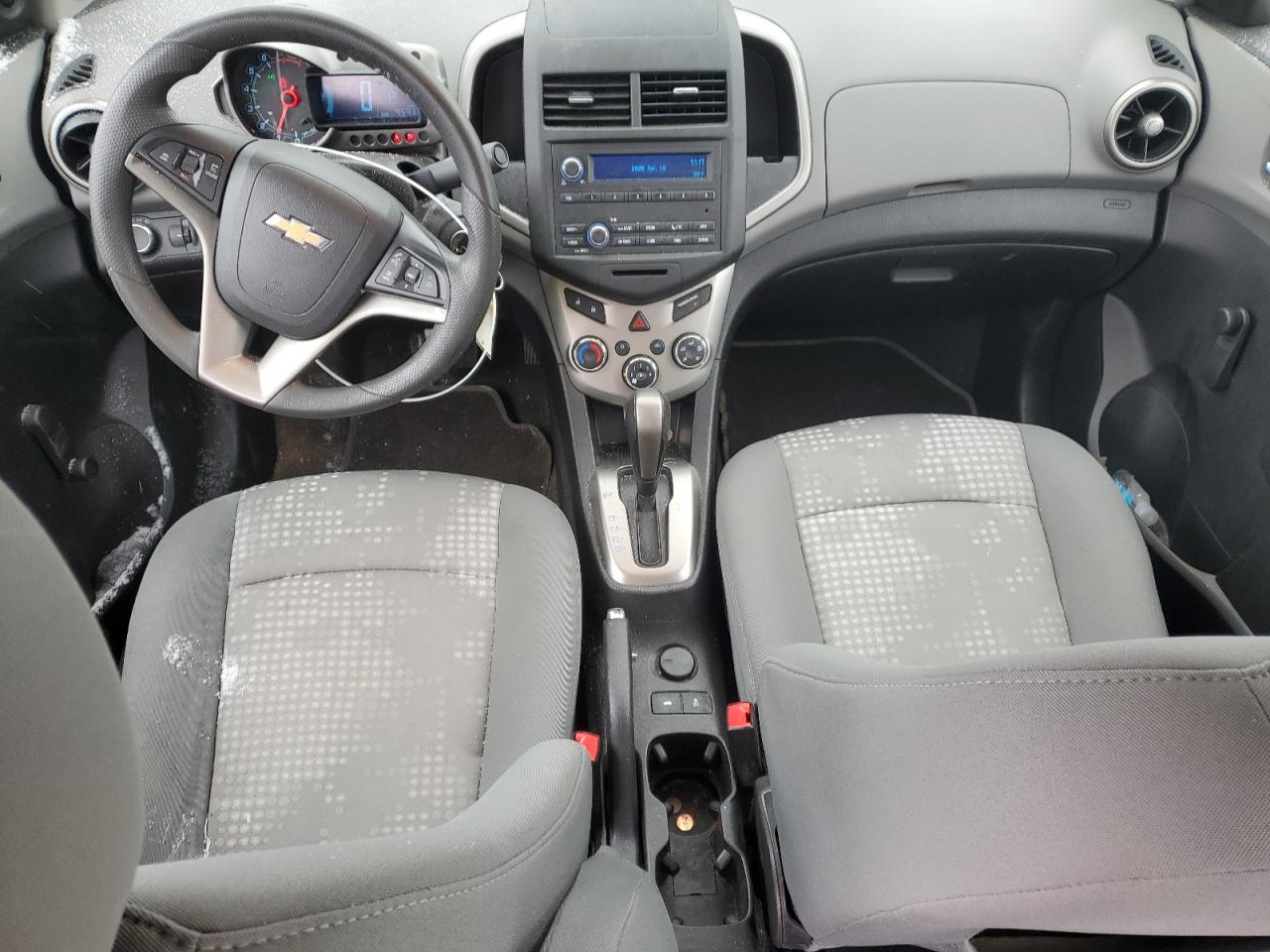 2014 Chevrolet Sonic - Image 8
