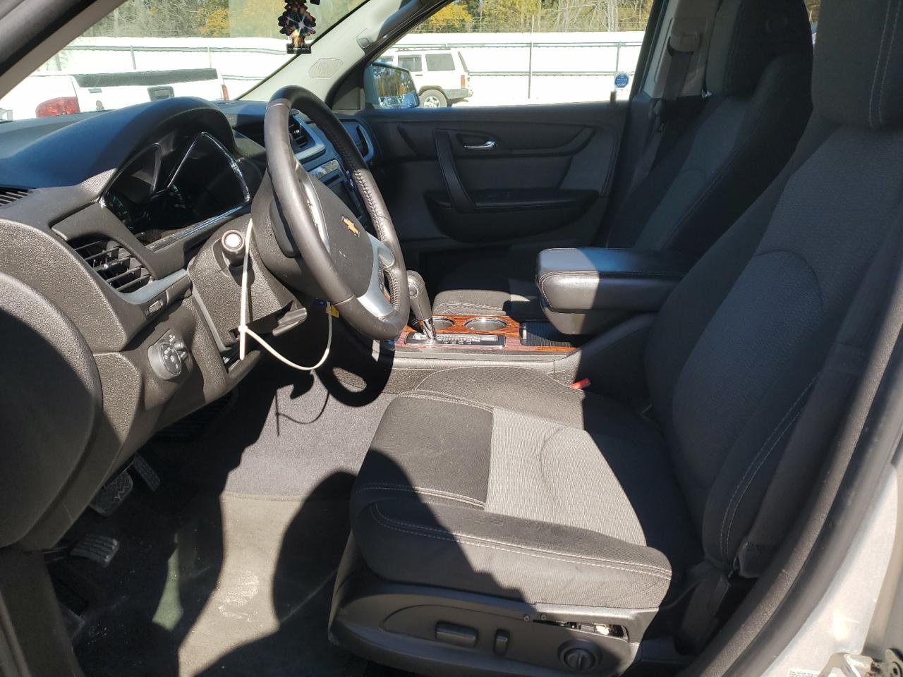 2014 Chevrolet Traverse - Image 7