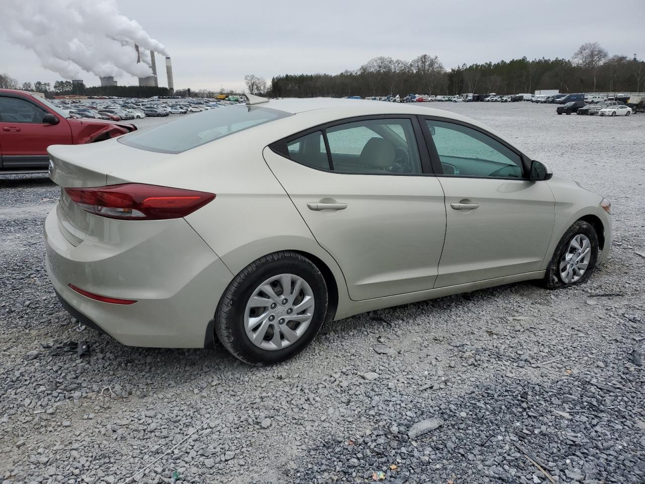 2017 Hyundai Elantra - Image 3