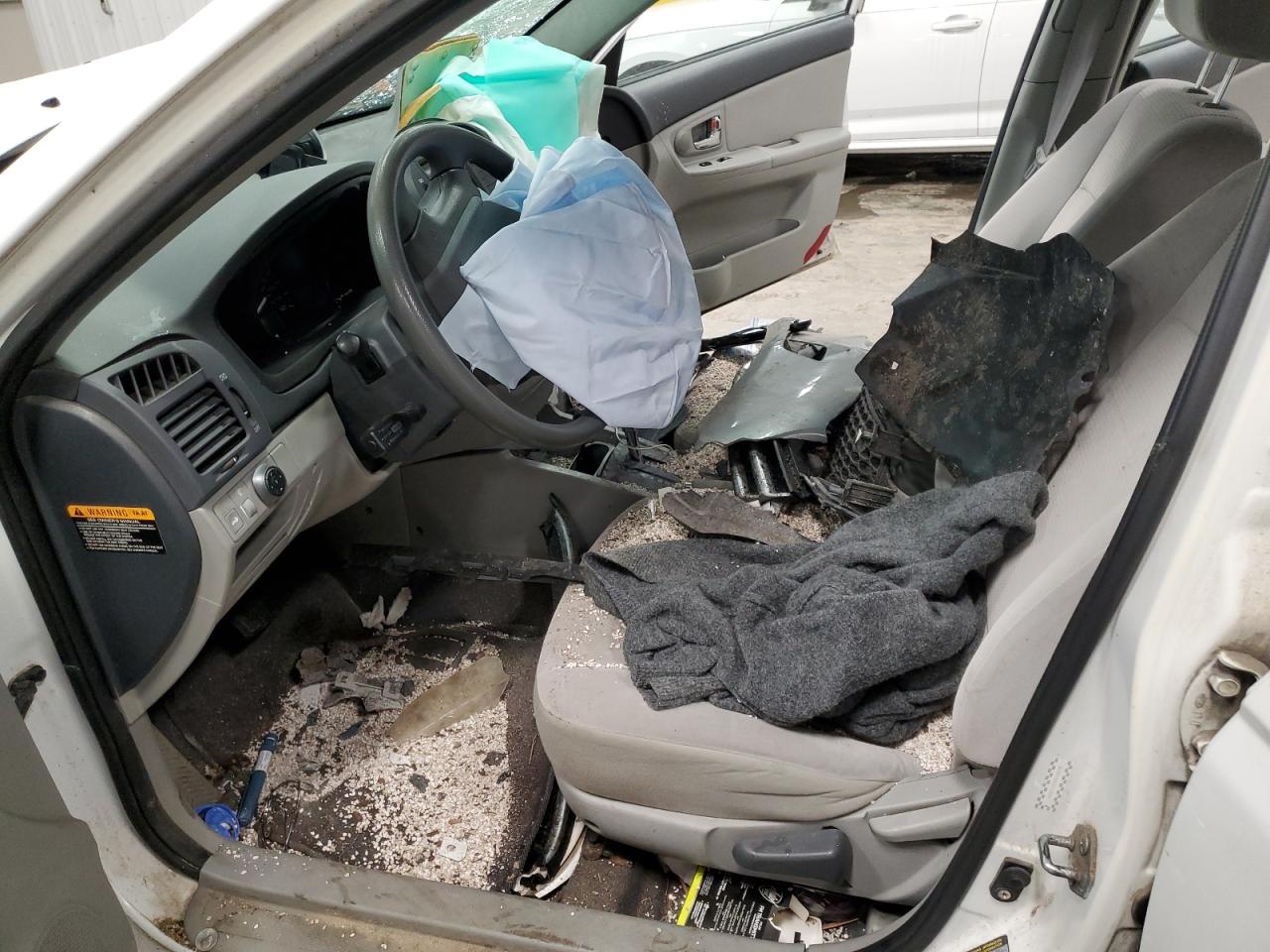 2008 Kia Spectra - Image 7