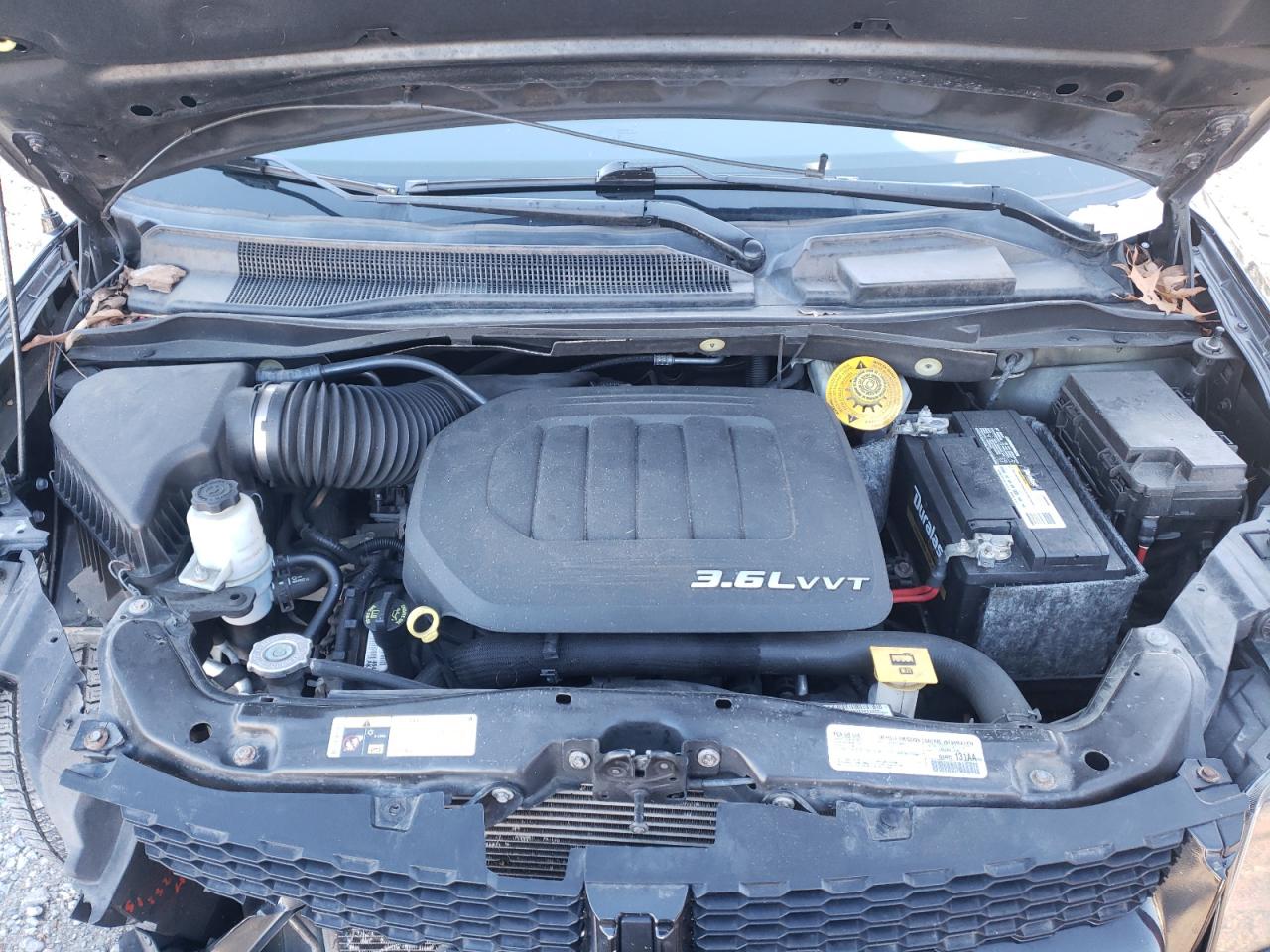 2018 Dodge Caravan - Image 12