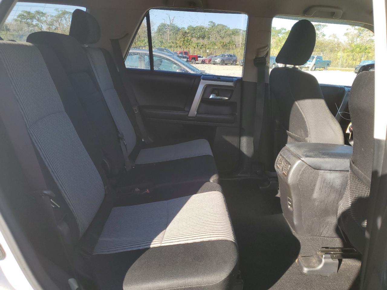 2016 Toyota 4Runner - Image 11