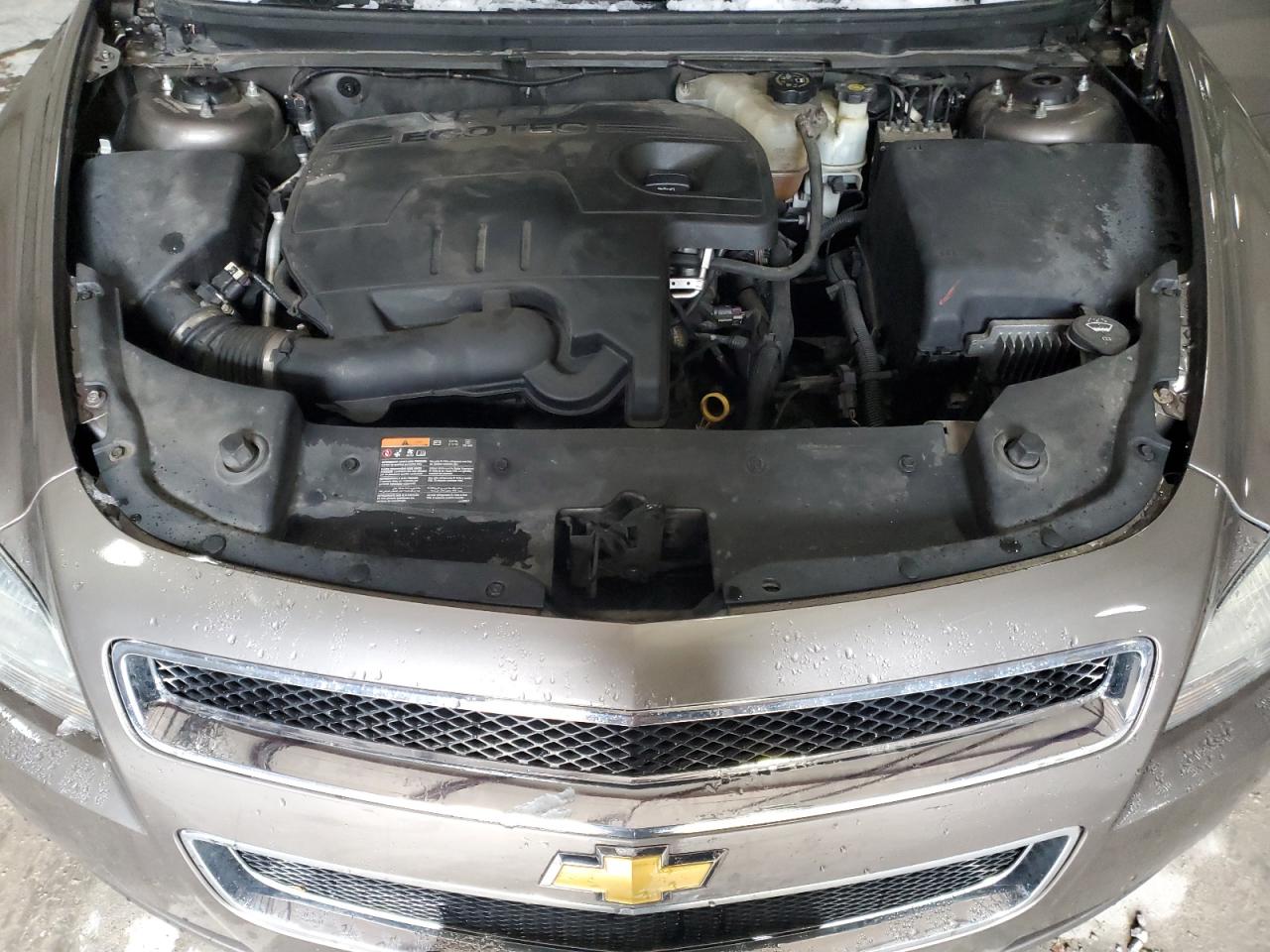 2012 Chevrolet Malibu - Image 11