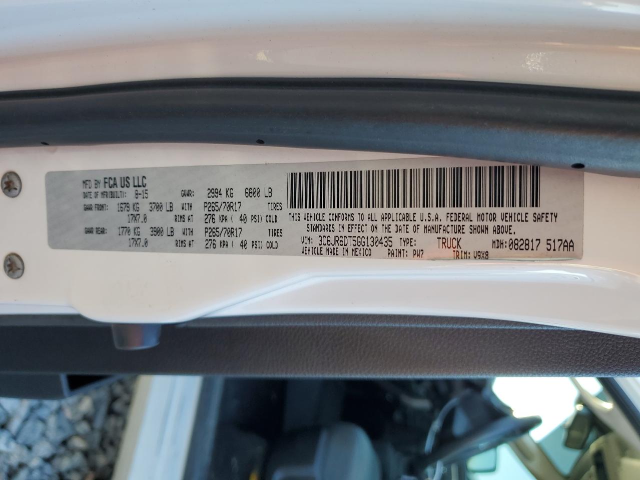 2016 RAM 1500 - Image 12