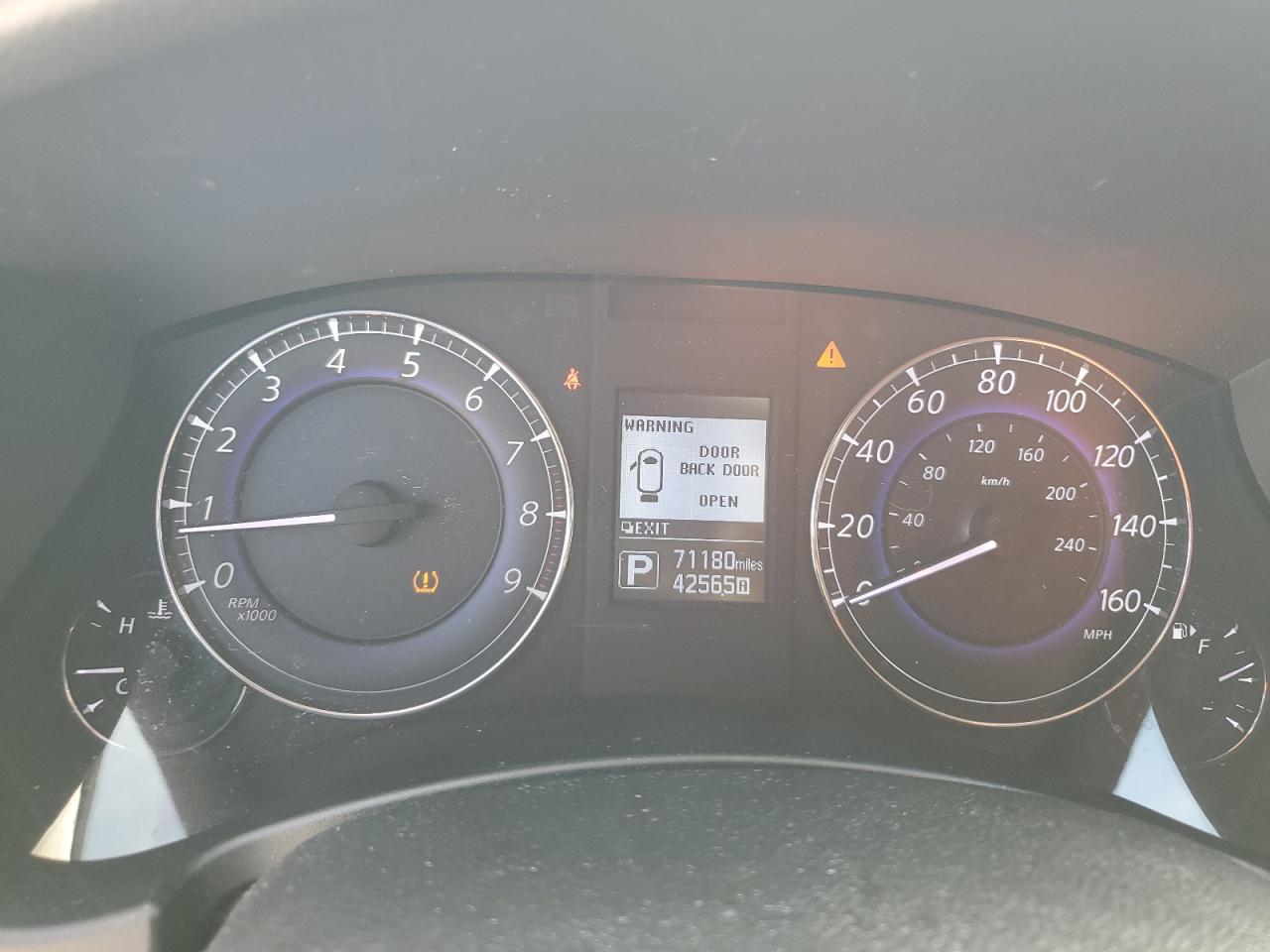 2016 Infiniti QX50 - Image 9