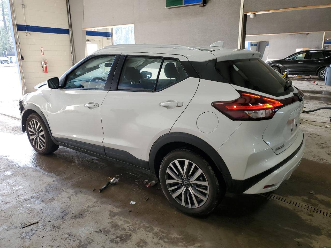 2024 Nissan Kicks - Image 2