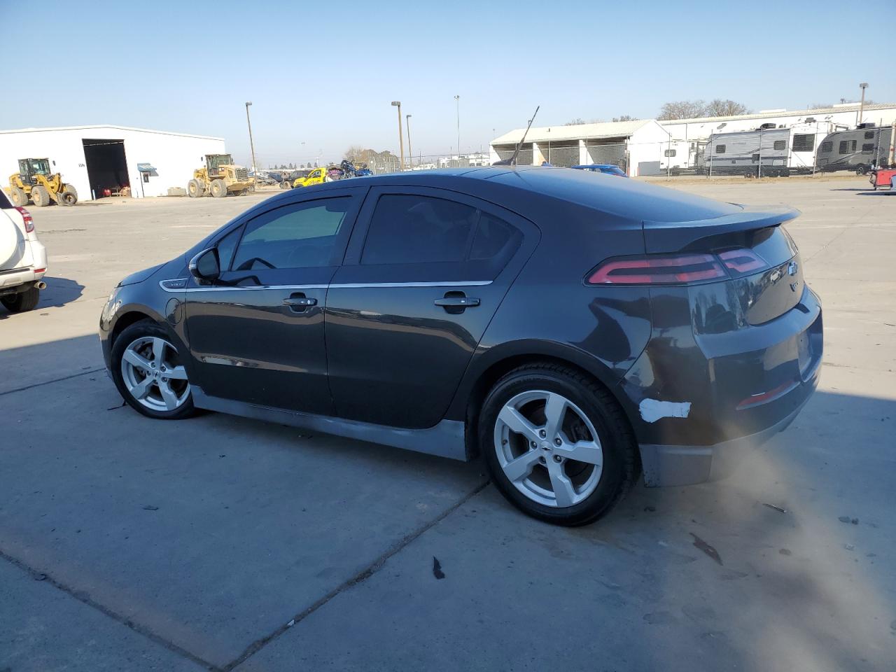2014 Chevrolet Volt - Image 2