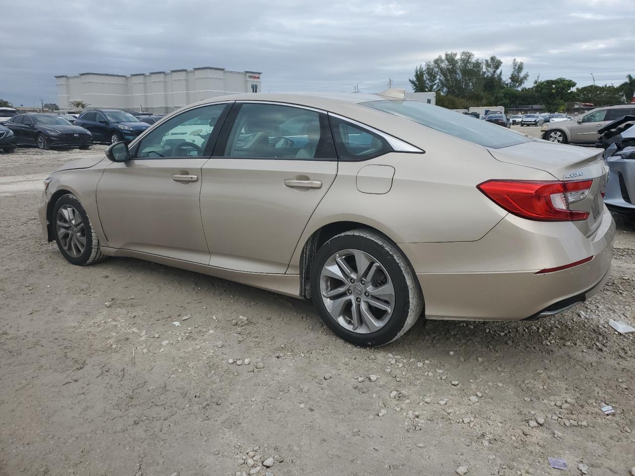 2020 Honda Accord - Image 2