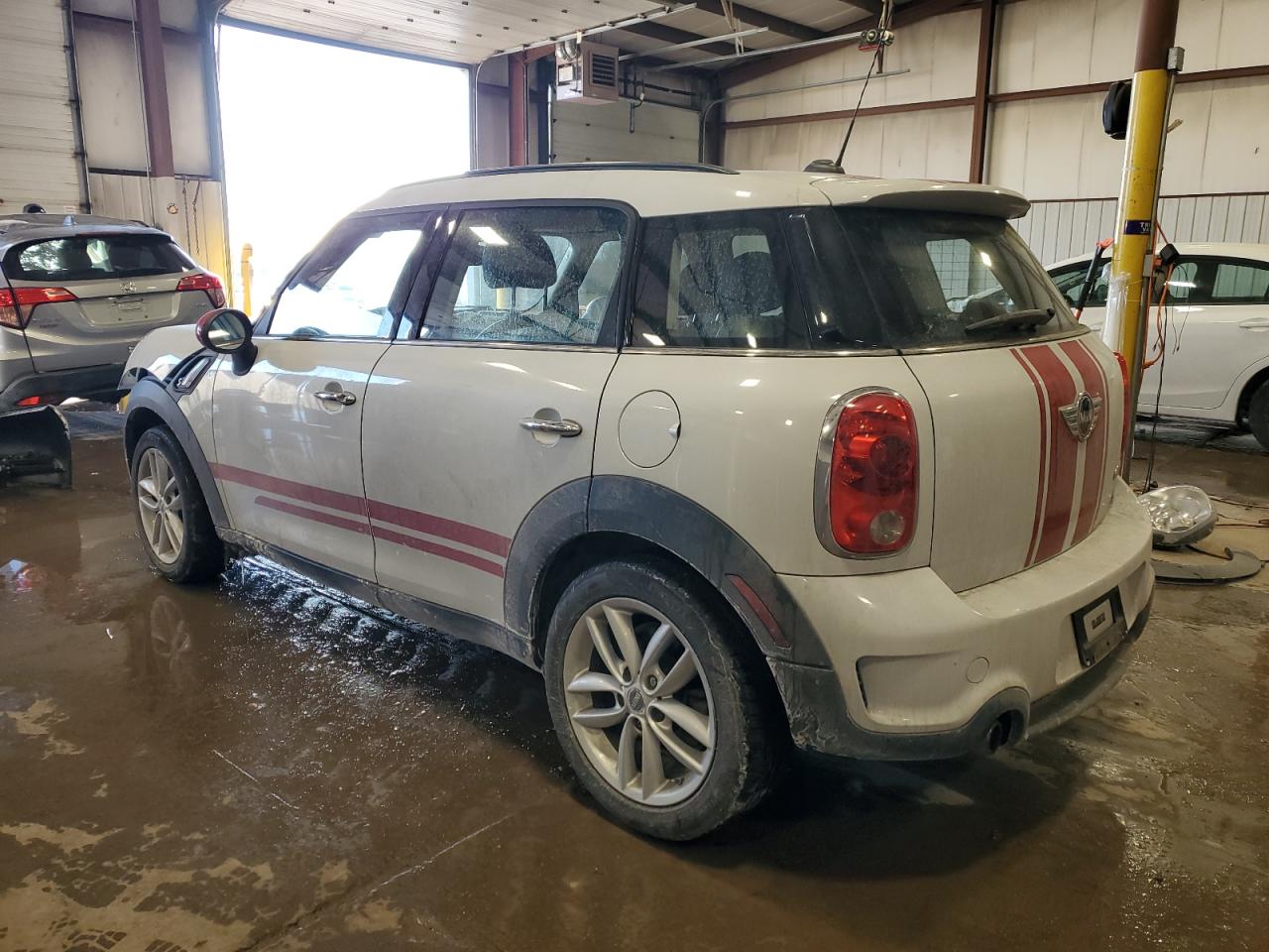 2012 MINI Cooper - Image 2