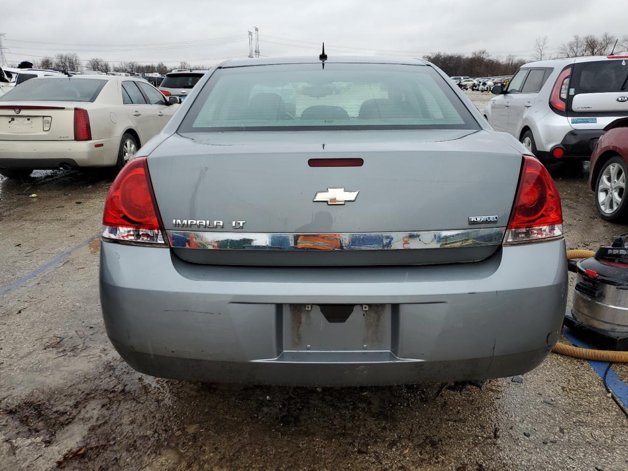 2008 Chevrolet Impala - Image 6