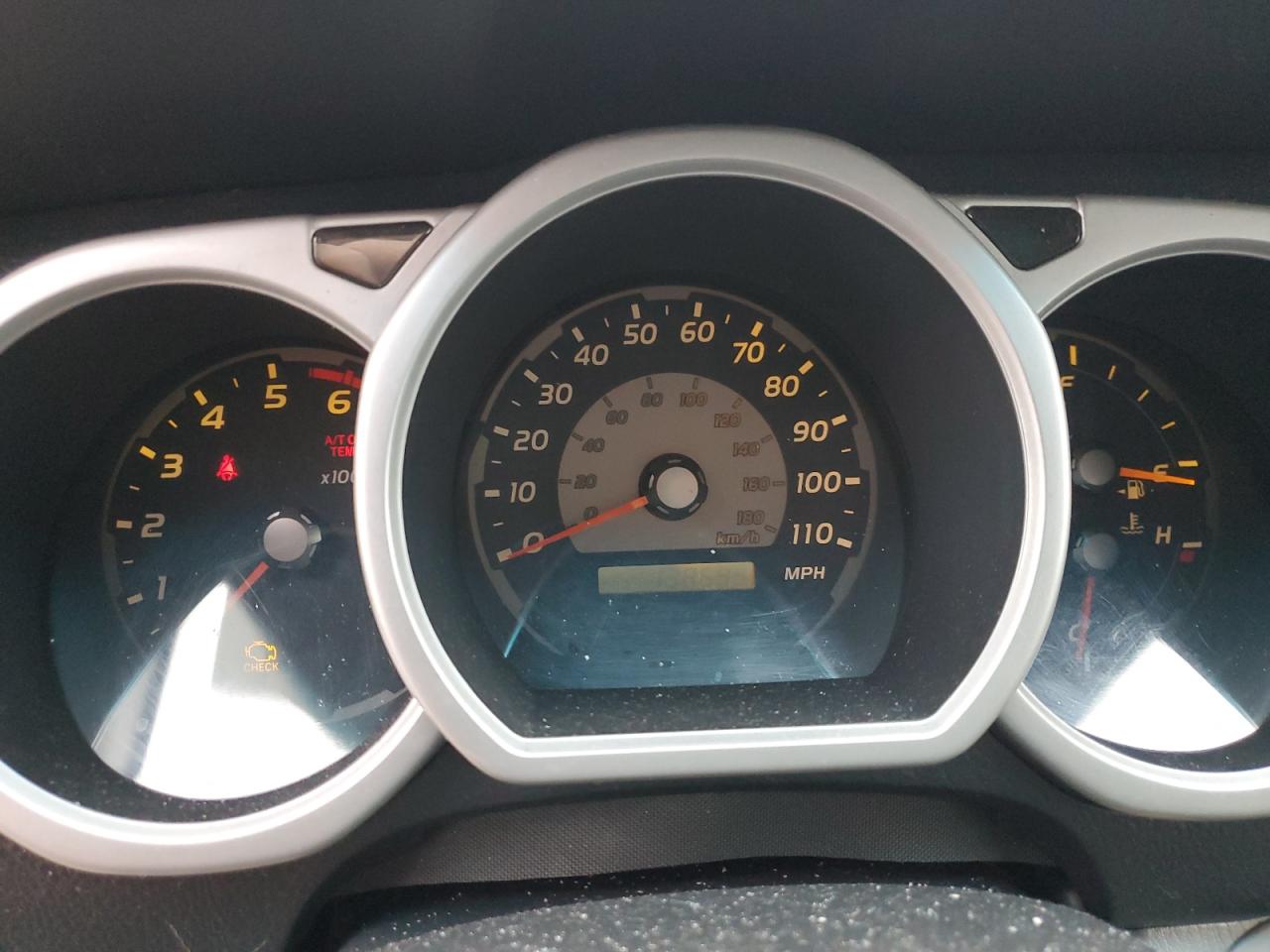 2005 Toyota 4Runner - Image 9
