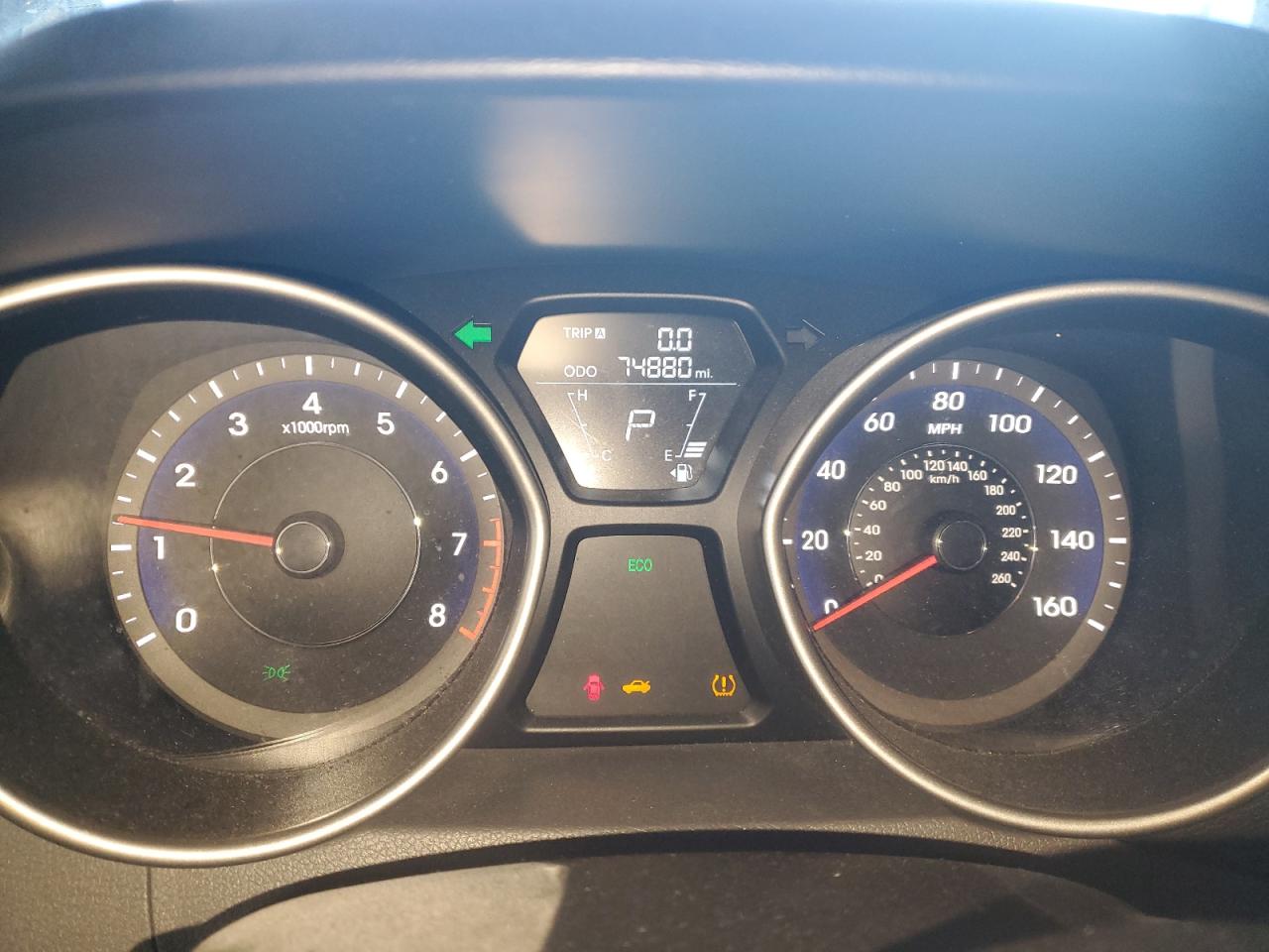 2012 Hyundai Elantra - Image 9