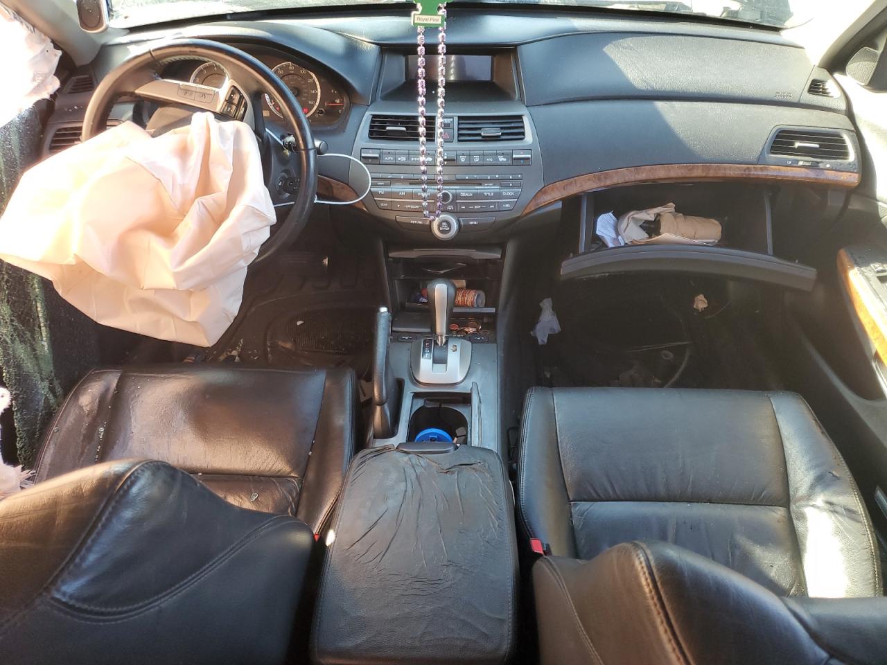 2011 Honda Accord - Image 8