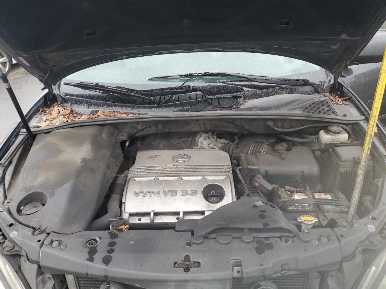 2004 Lexus RX - Image 11