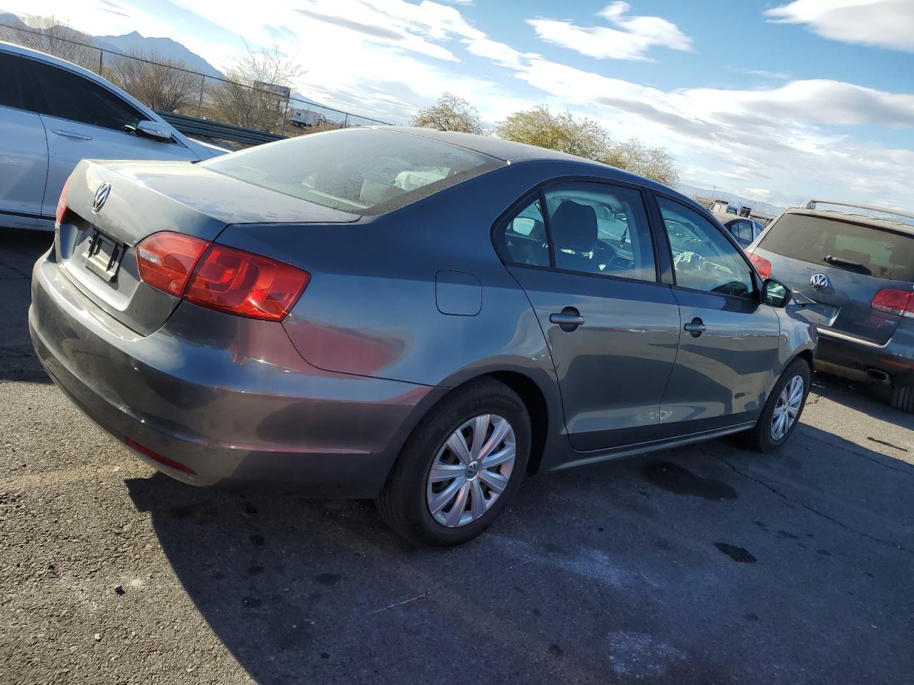 VIN 3VW2K7AJ6EM309489 2014 VOLKSWAGEN JETTA no.3