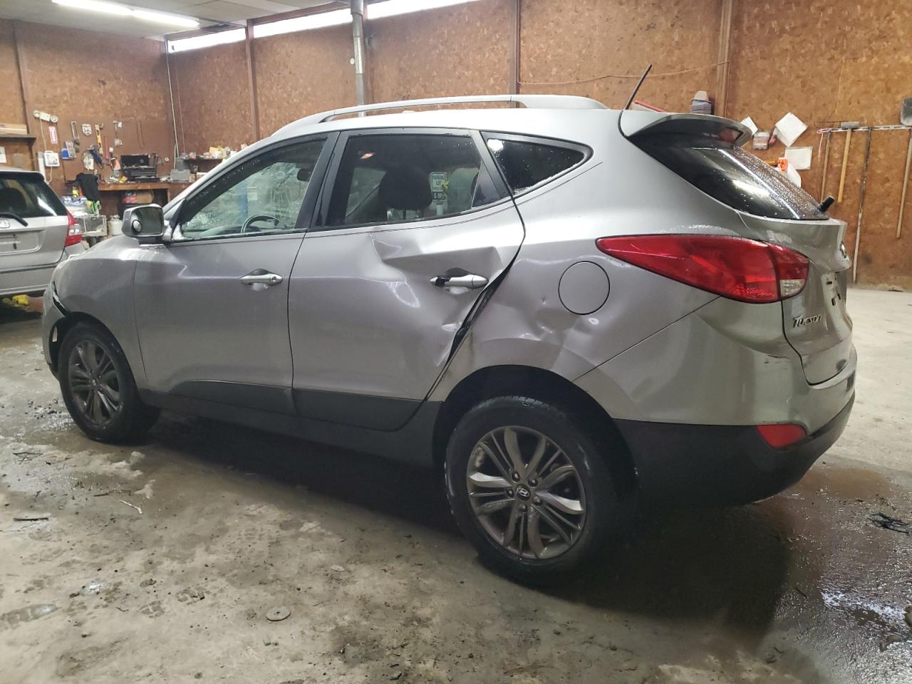 2015 Hyundai Tucson - Image 2