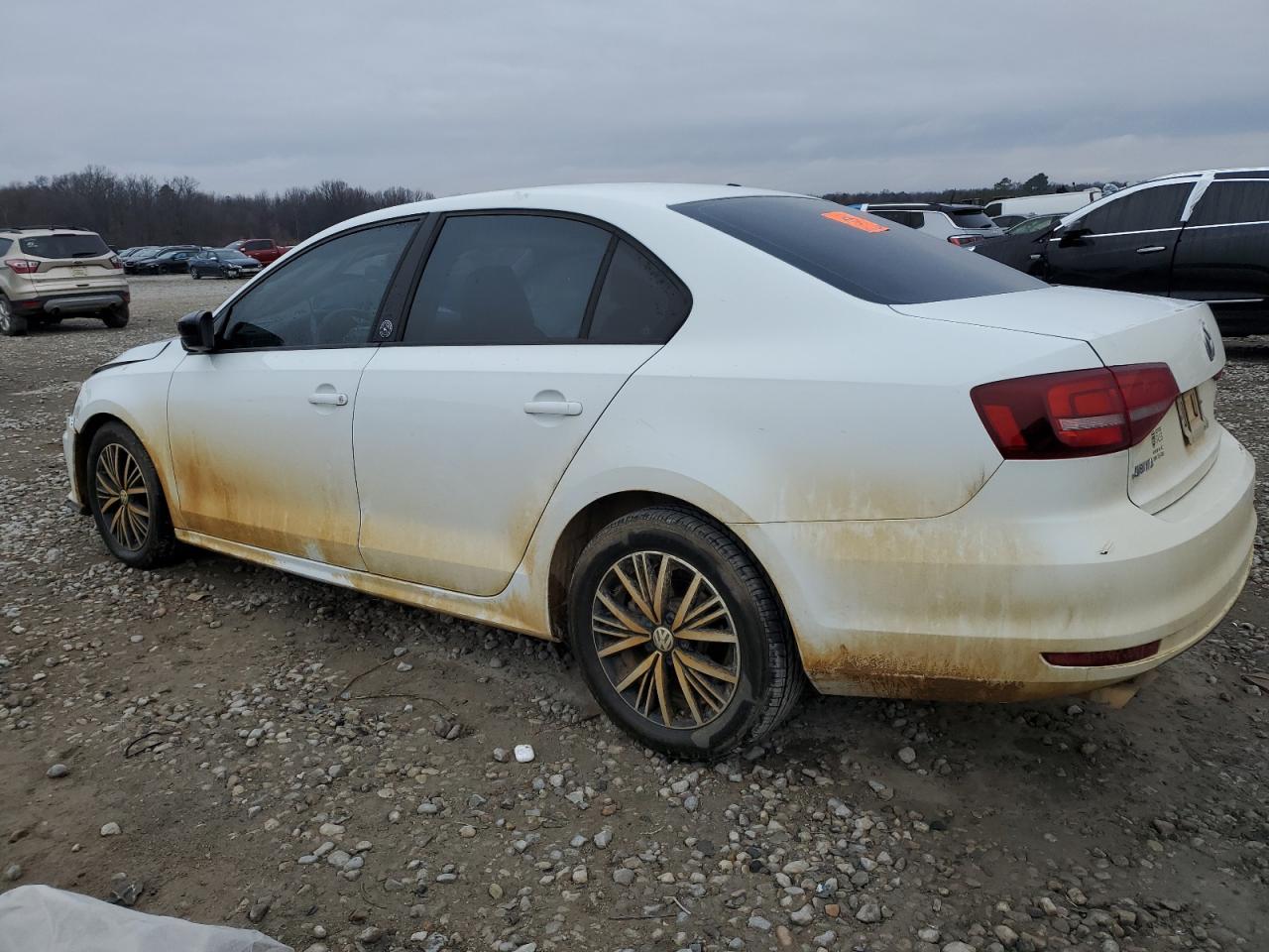 2018 Volkswagen Jetta - Image 2