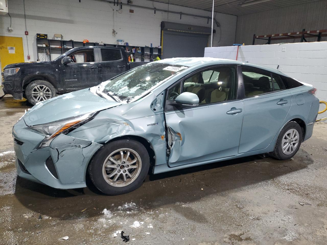 2017 Toyota Prius - Image 1