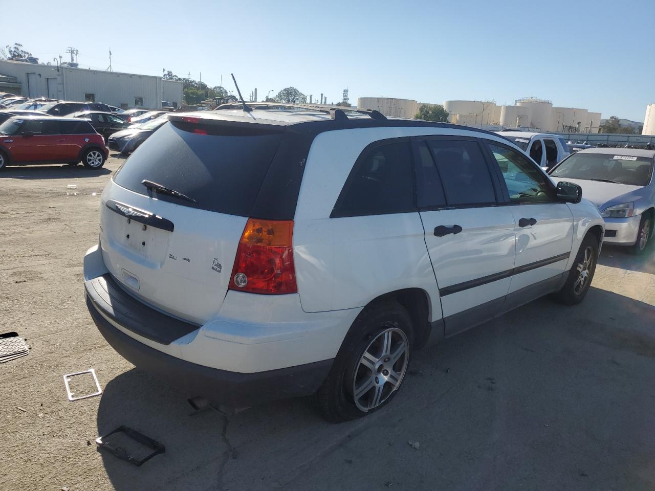 2007 Chrysler Pacifica - Image 3