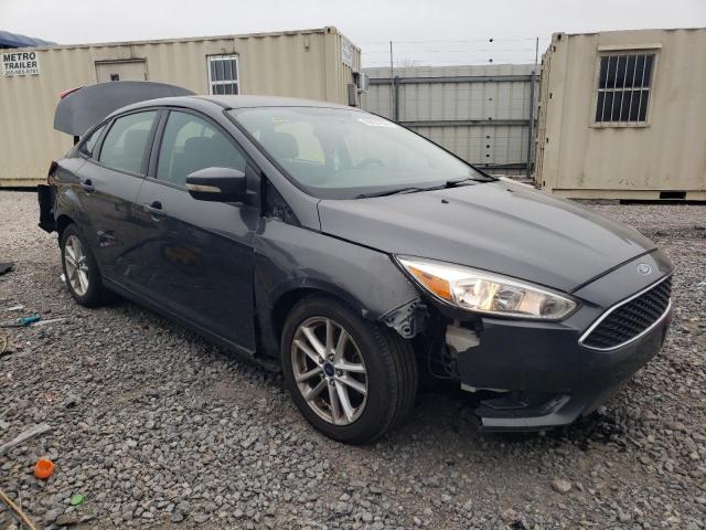 Sedans FORD FOCUS 2016 Szary