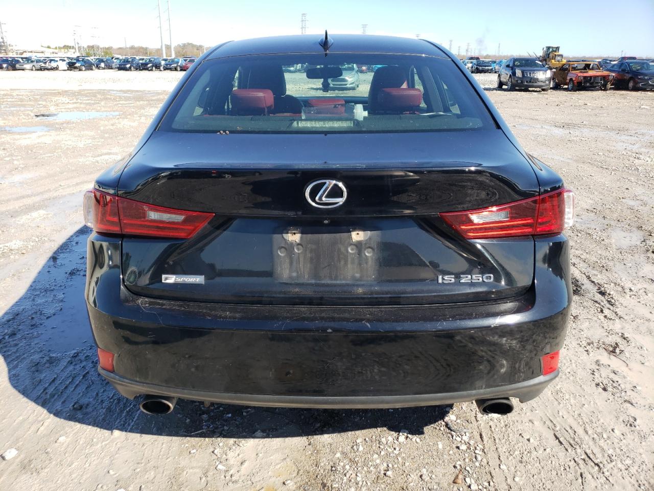 2015 Lexus IS - Image 6