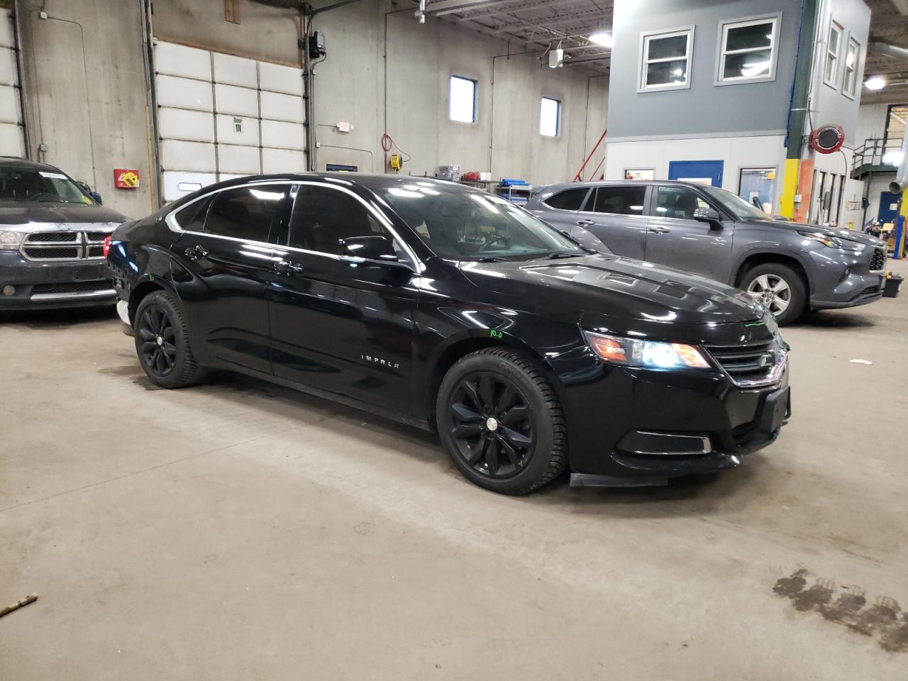 2017 Chevrolet Impala - Image 4