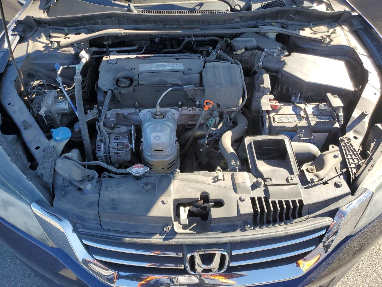 2014 Honda Accord - Image 13