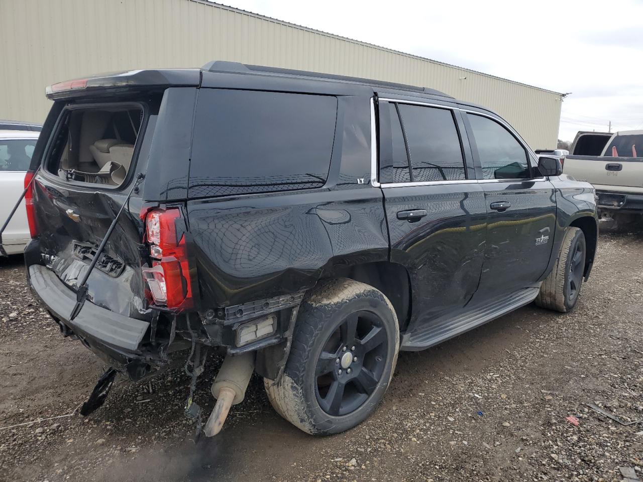 2016 Chevrolet Tahoe - Image 3