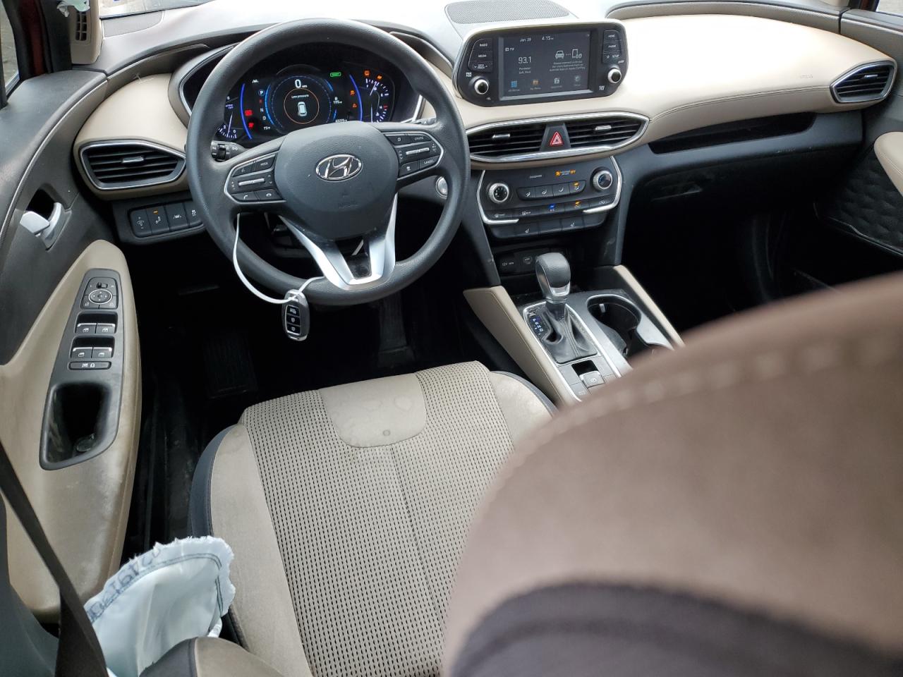 2020 Hyundai Santa Fe - Image 8