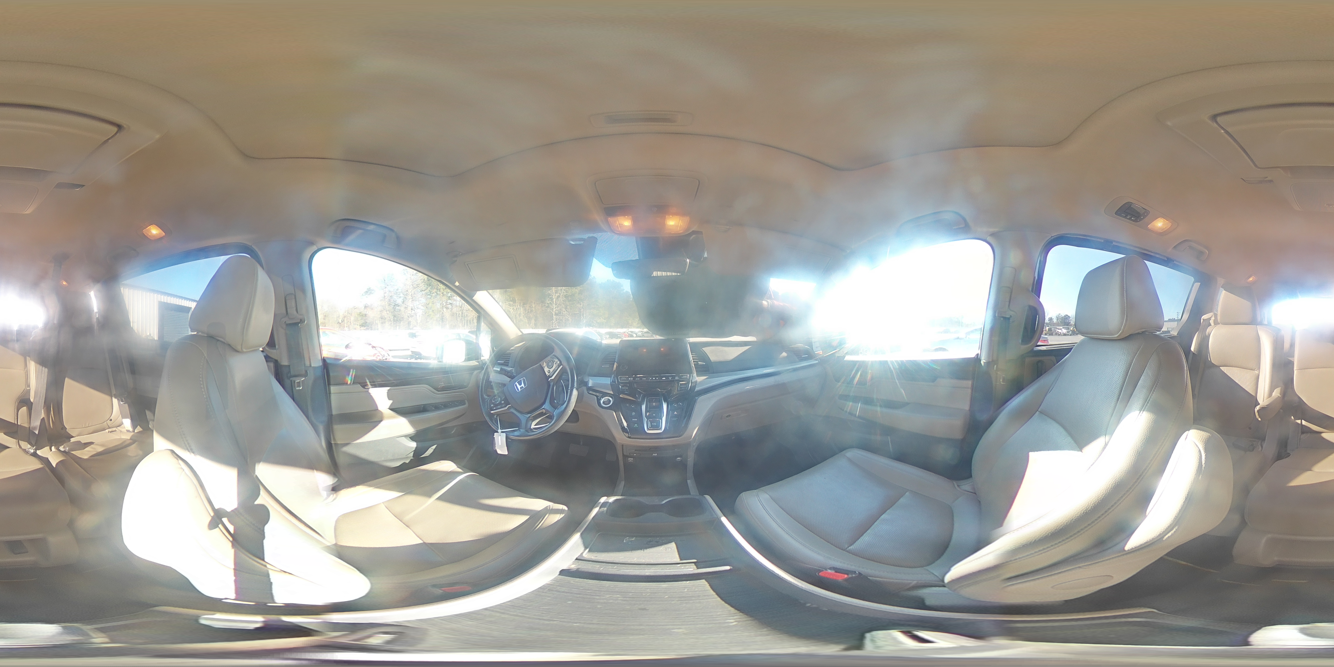 2019 Honda Odyssey - Image 15