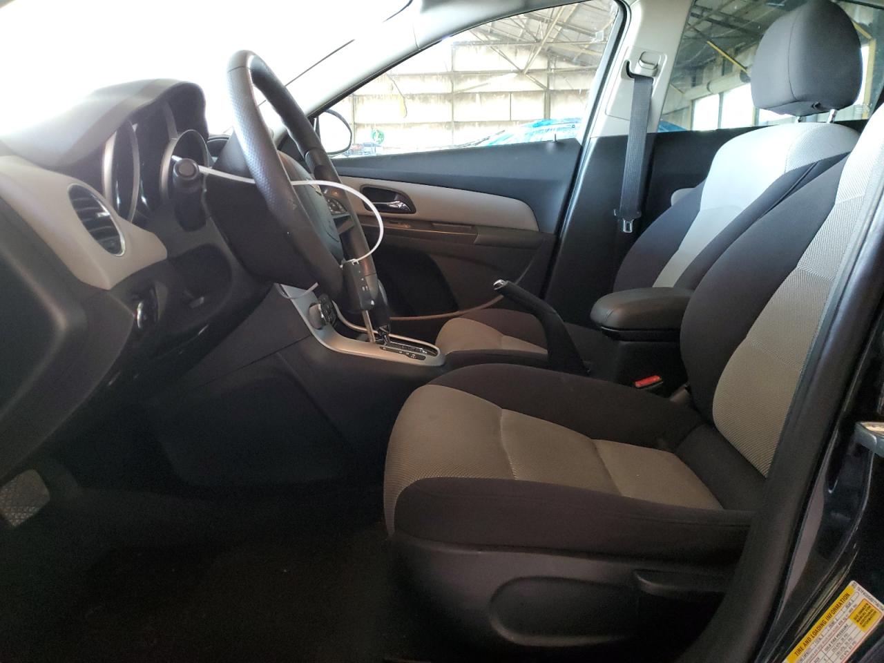 2013 Chevrolet Cruze - Image 7