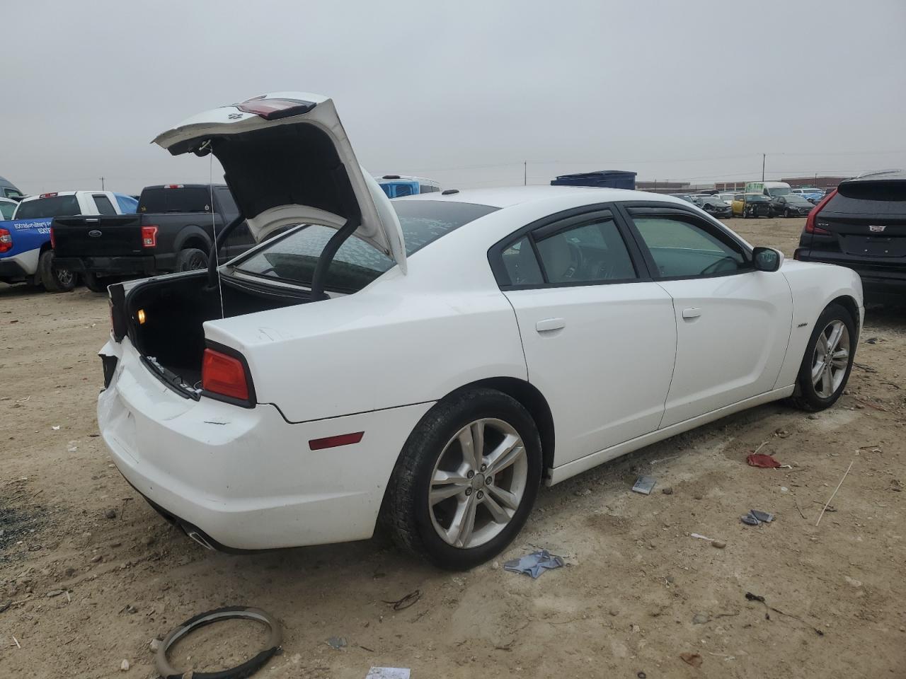 2011 Dodge Charger - Image 3