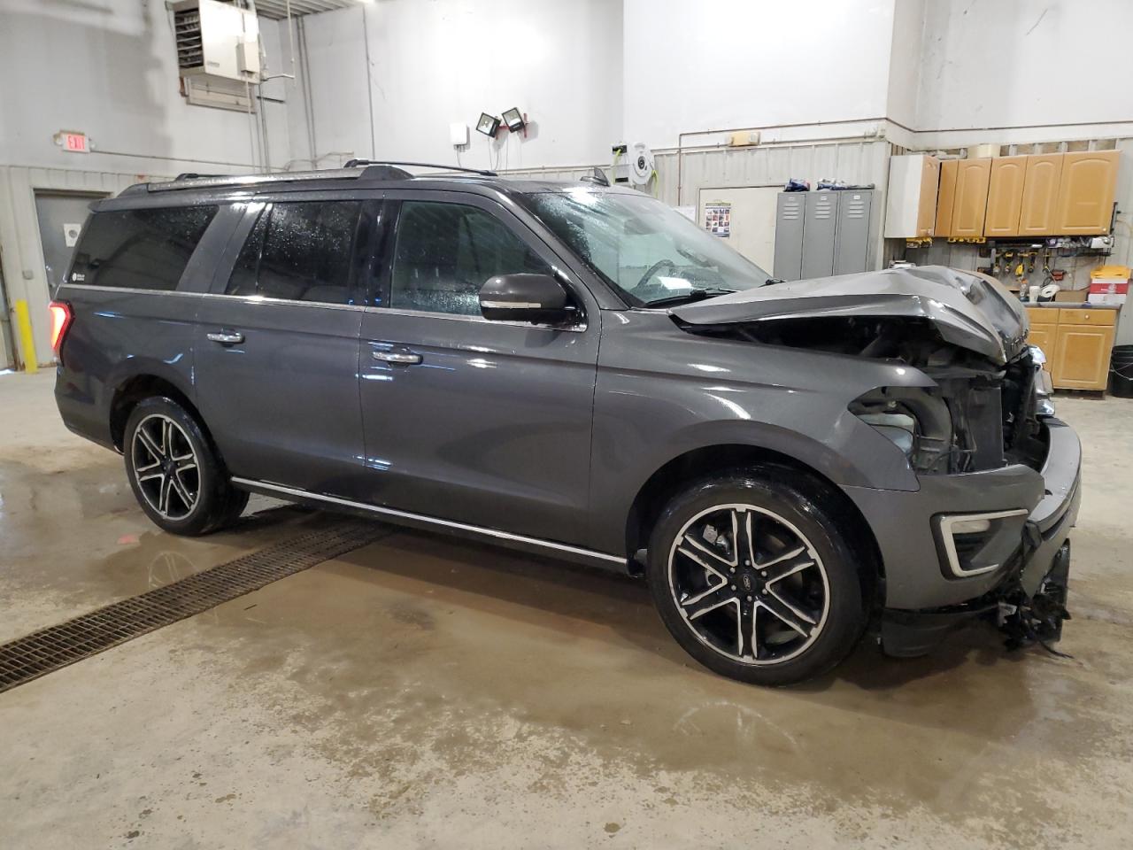 2020 Ford Expedition - Image 4