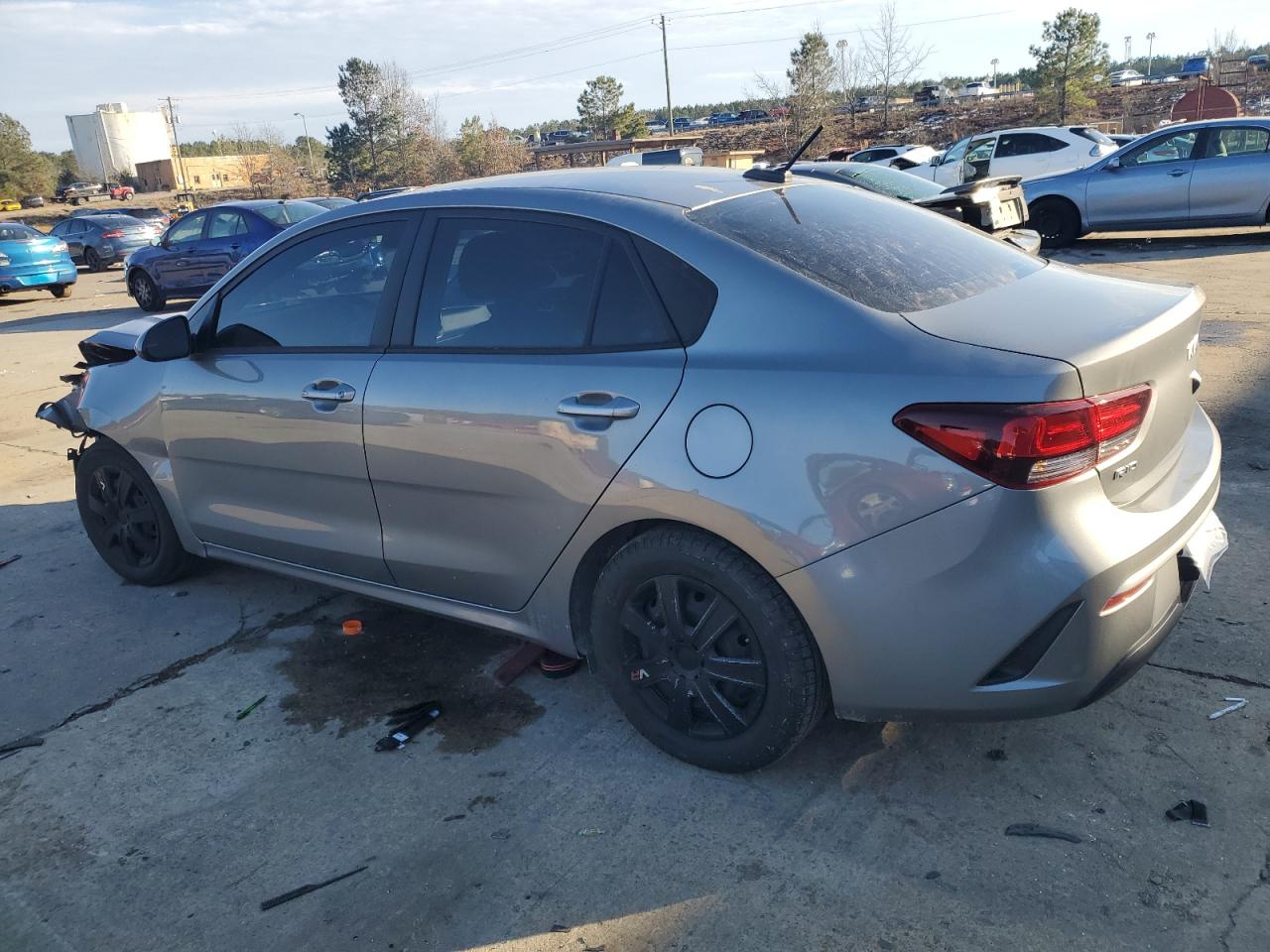 2022 Kia Rio - Image 2