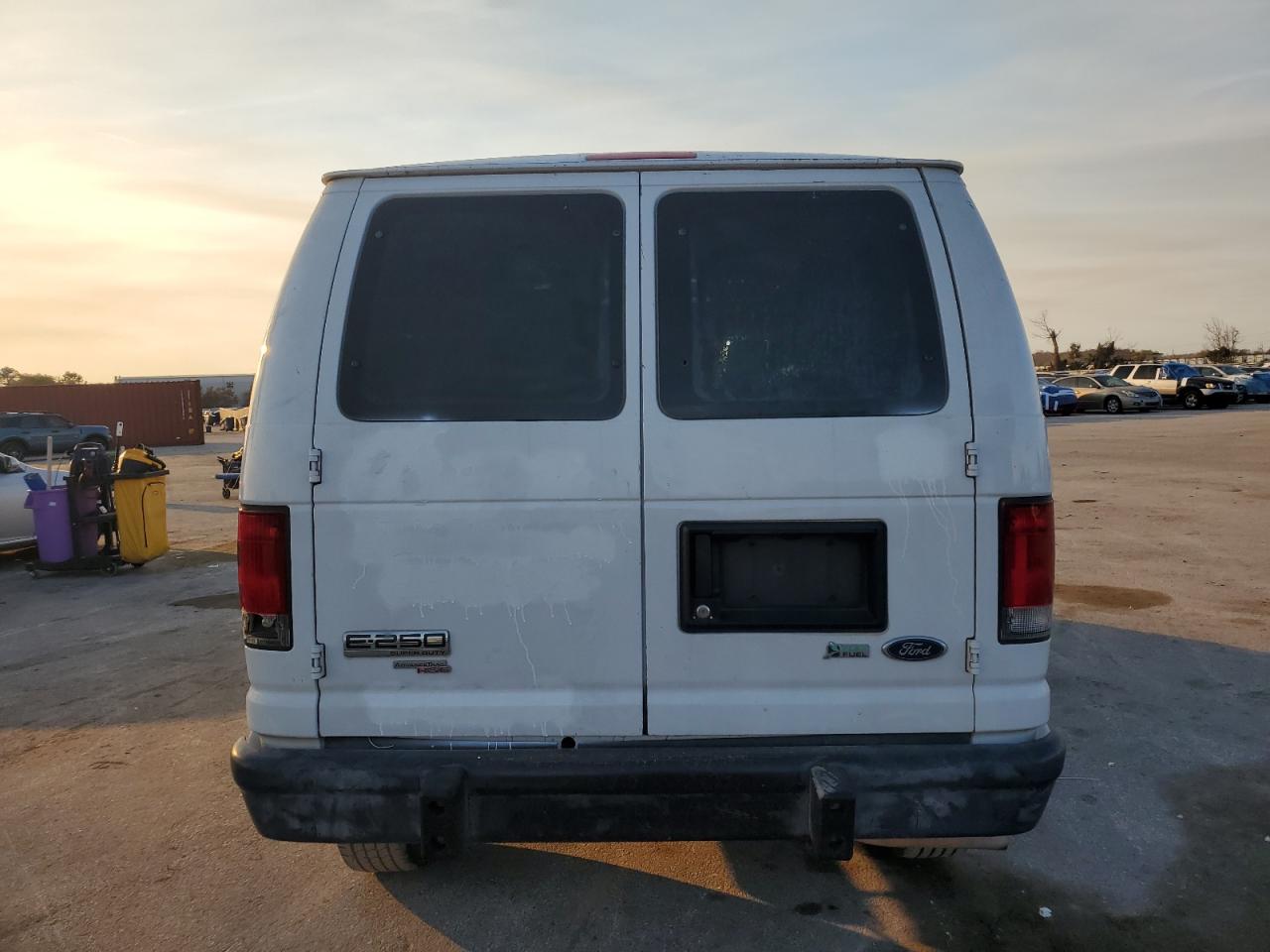 2013 Ford Econoline - Image 6