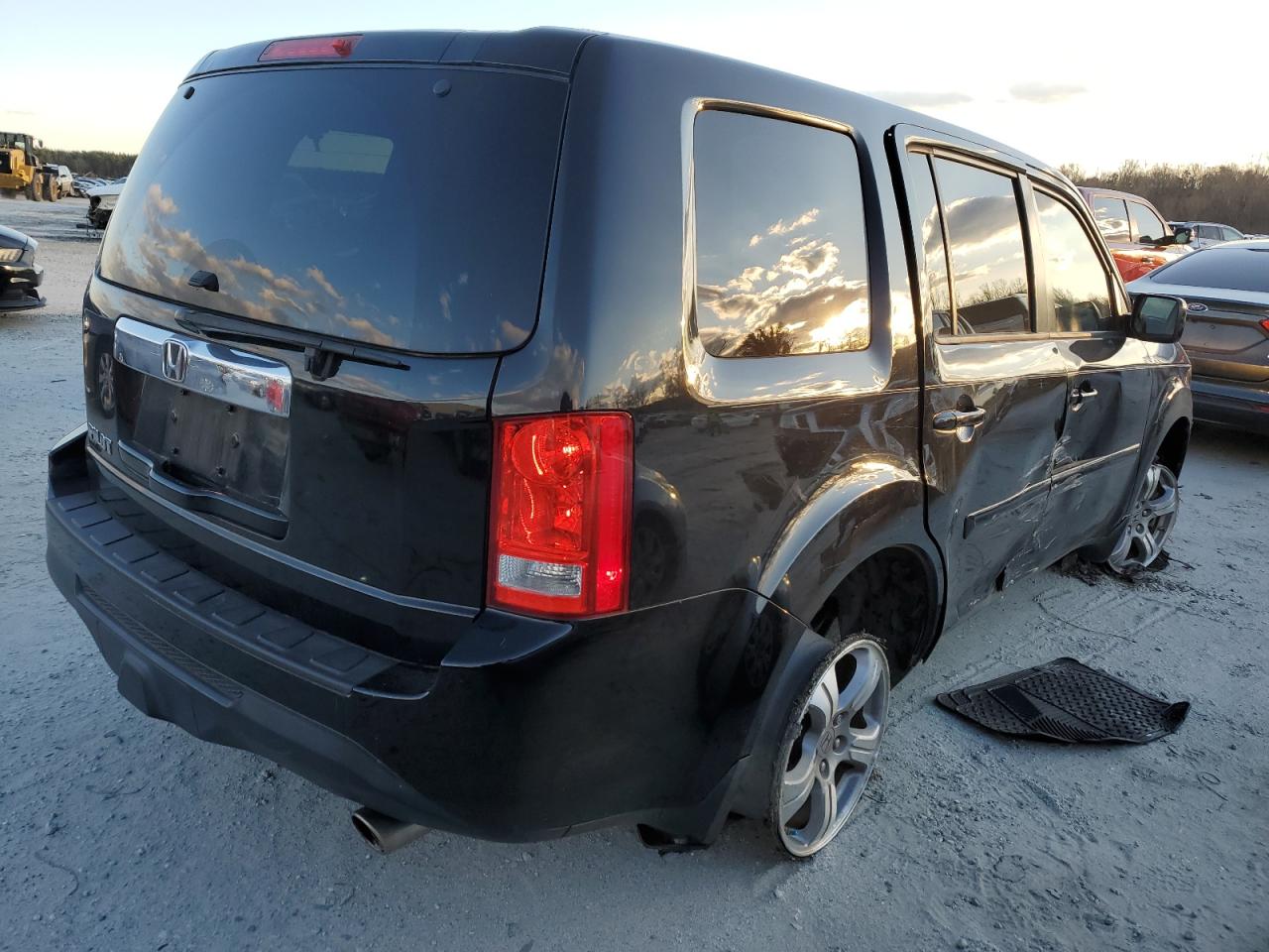 2014 Honda Pilot - Image 3