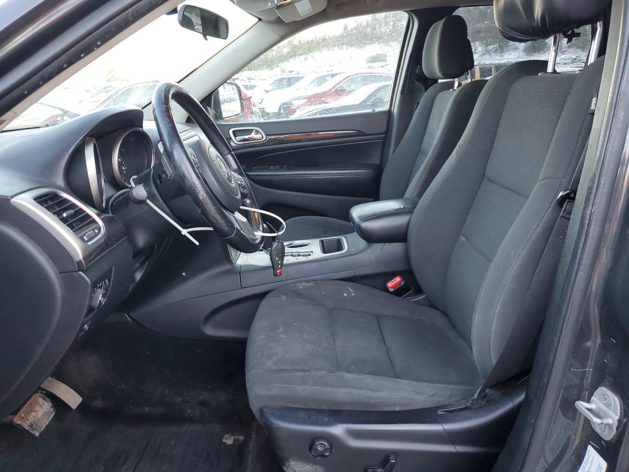 2011 Jeep Grand Cherokee - Image 7