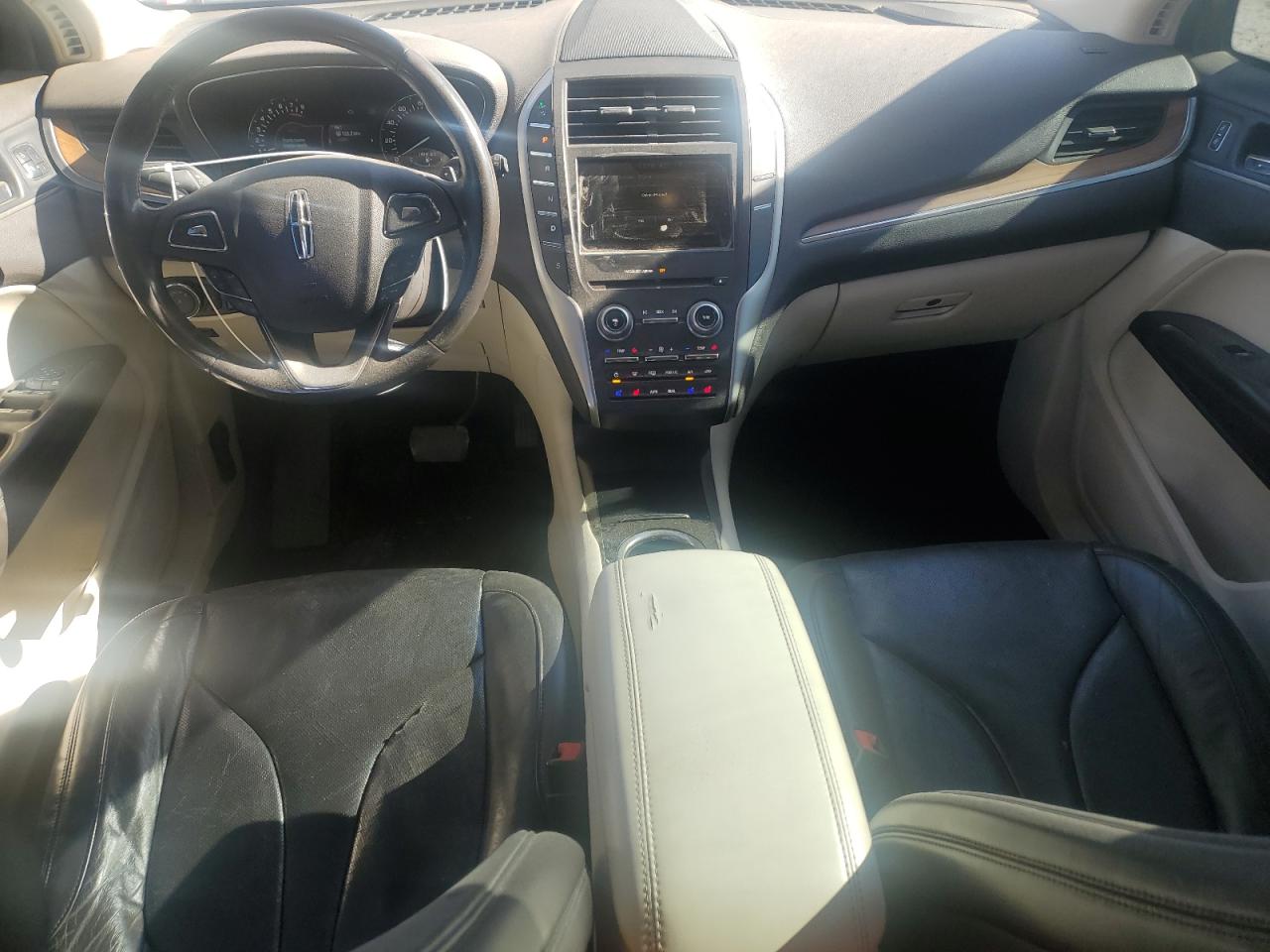 2015 Lincoln MKZ - Image 8