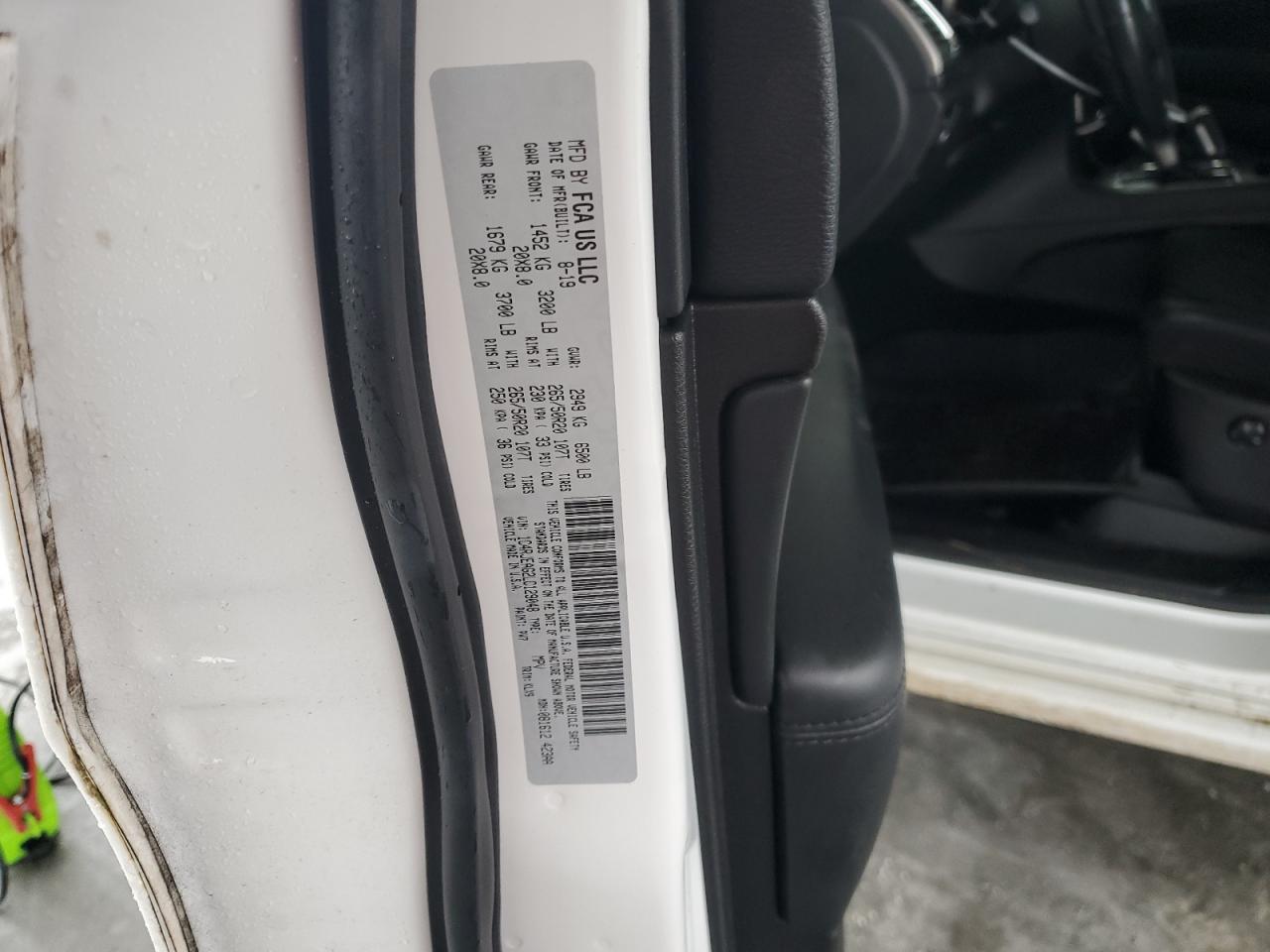 2020 Jeep Grand Cherokee - Image 15