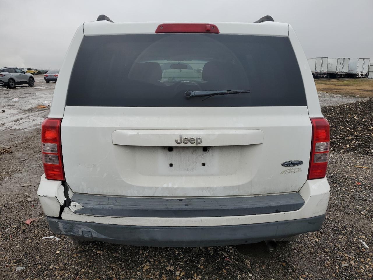 2015 Jeep Liberty (Patriot) - Image 6
