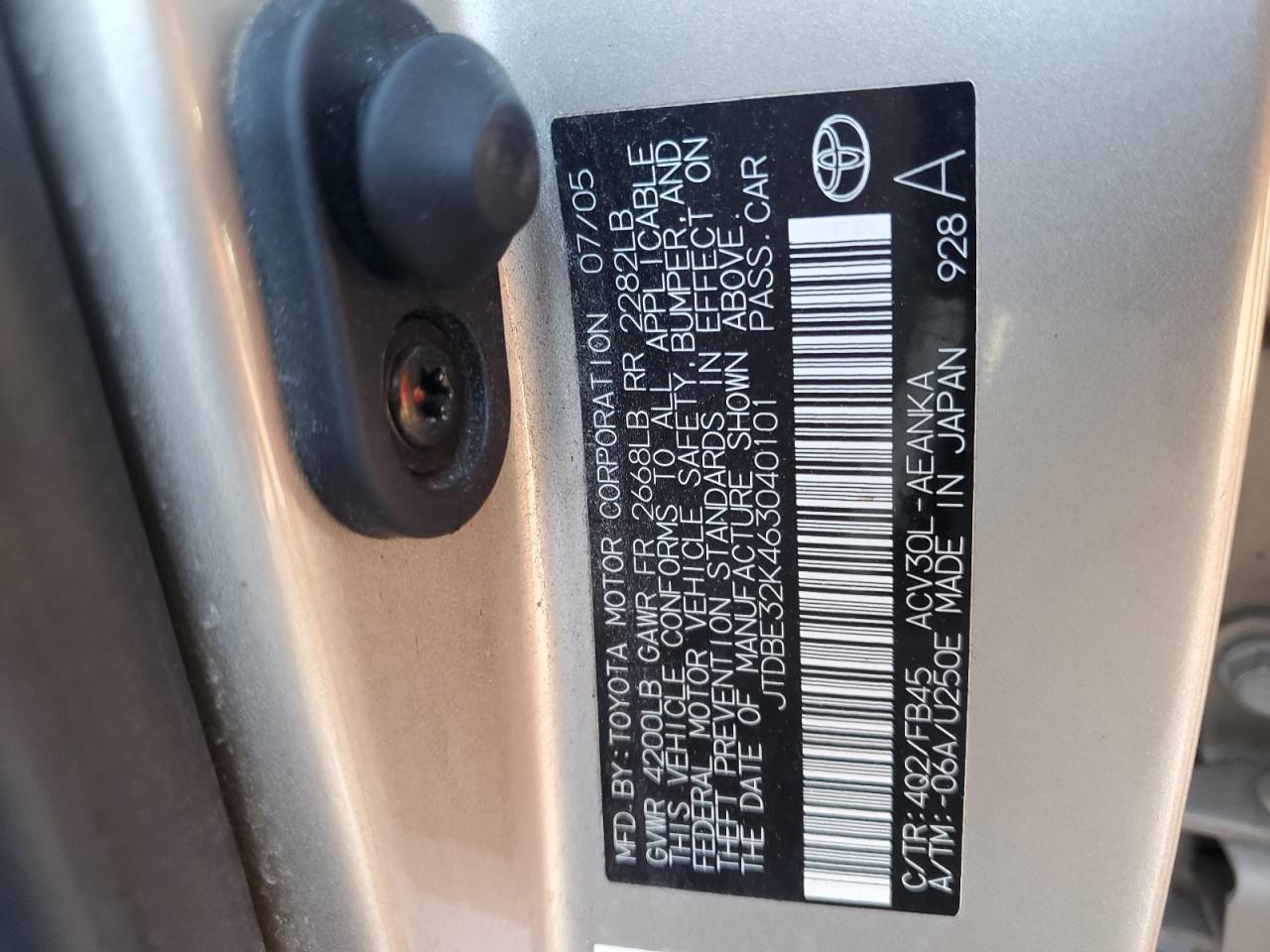 2006 Toyota Camry - Image 12
