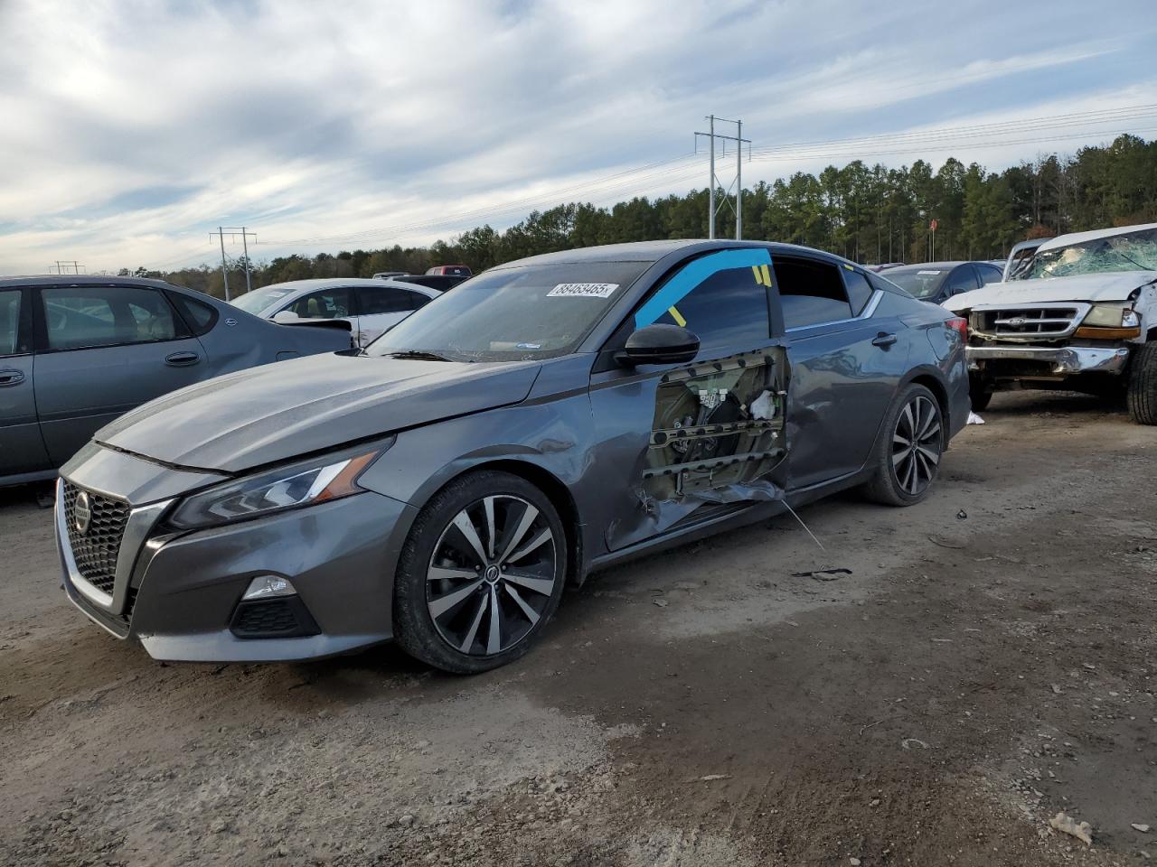 2020 Nissan Altima - Image 1