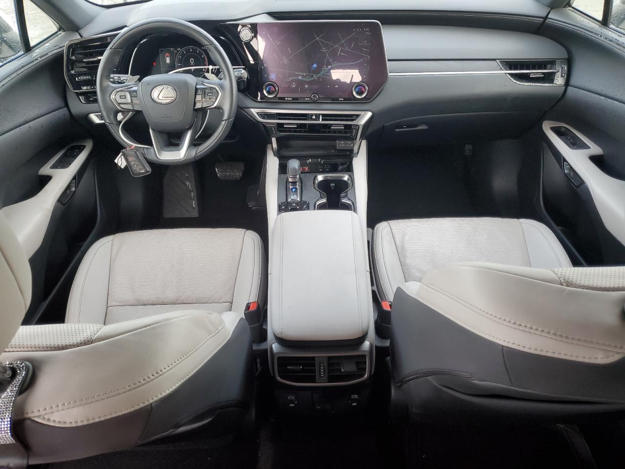 2023 Lexus RX - Image 8